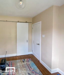 Sliding door and closet in a bedroom